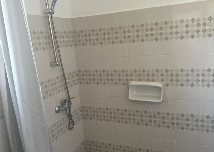 Kaklecharaki Apartment Haraki